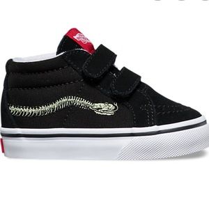 Vans Shoes - Vans SK8-Mid Reissue V “Glow in the Dark” Vans Shoes - Vans SK8-Mid Reissue V “Glow in the Dark”